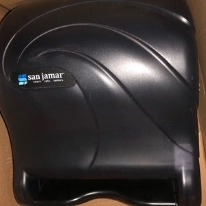 San jamar touchless tear & dry paper towel dispens